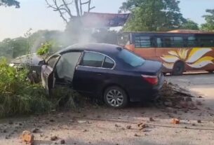 gurugram-bmw-car chadi diwaider per toda khmba