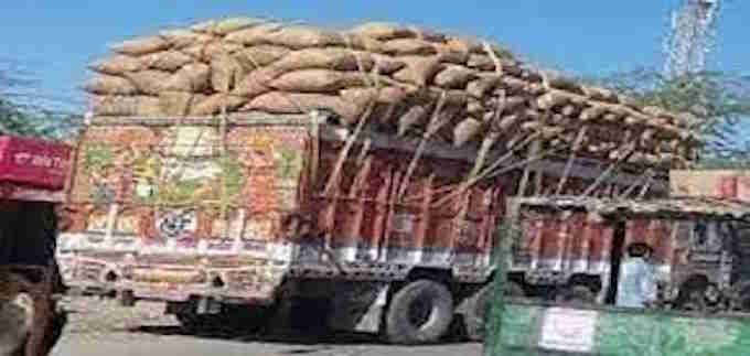 http://citytehelka.in/mahendergarh-me-rta-ki-team-ne-overload-vahano-k-chlkon-par-lgaya-lakhon-ka-jurmana/