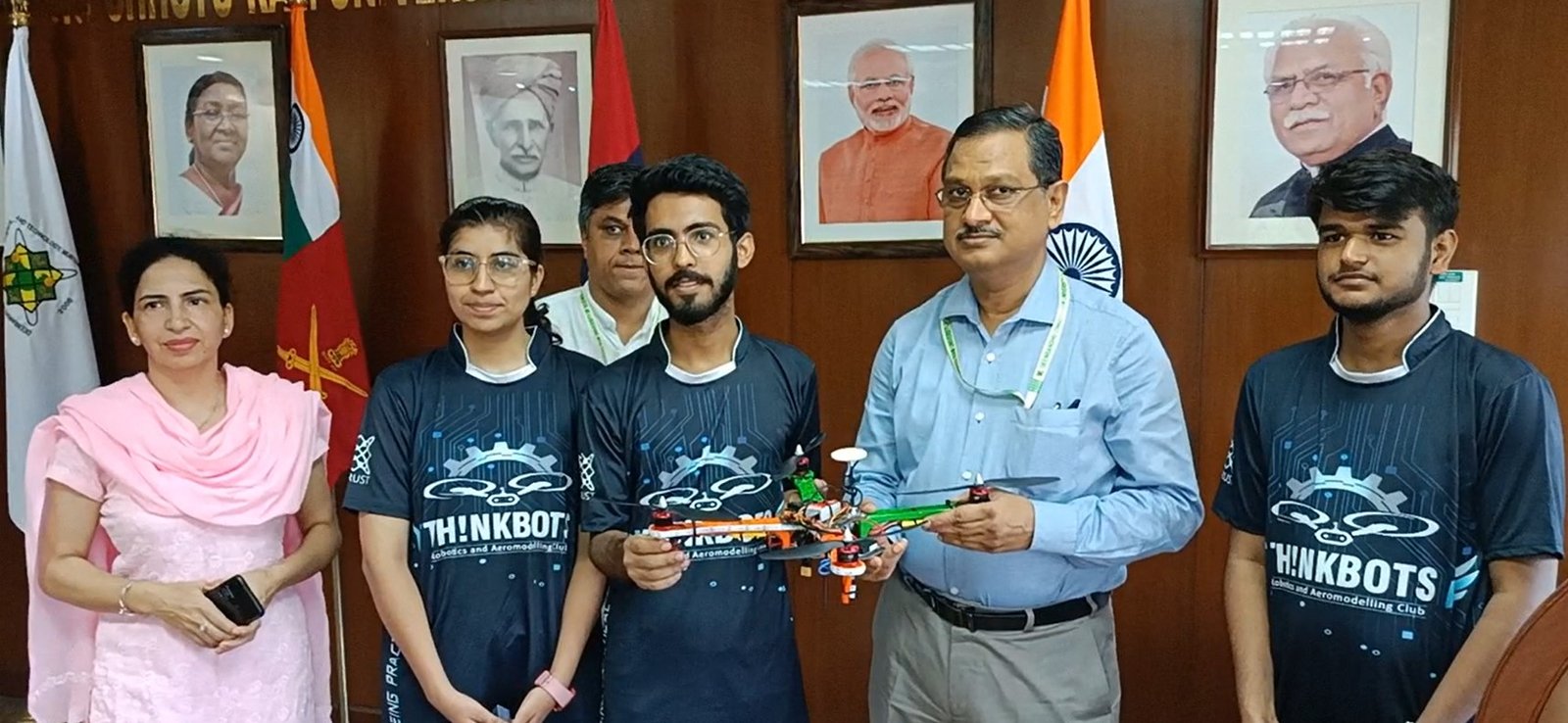 dchrust ke vidyaarthiyon ne banaaya aisa dronai, gps ke maadhyam se bharega udaan, krshi kshetr mein bhee hoga sahaayak