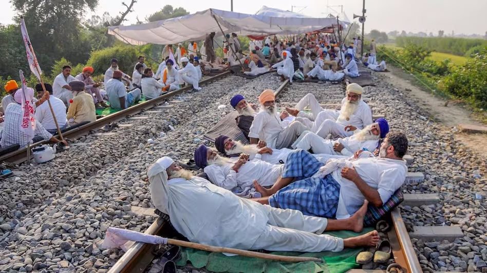 Rail Roko movement of farmers in Punjab