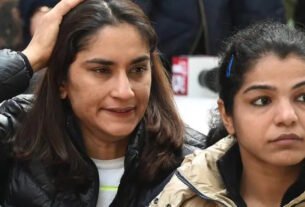 intairnational wraistlair kee fakai vidaio par sakshi-vinaish ne sarakaar ko ghera, brjabhooshan par bhee saadha nishaana