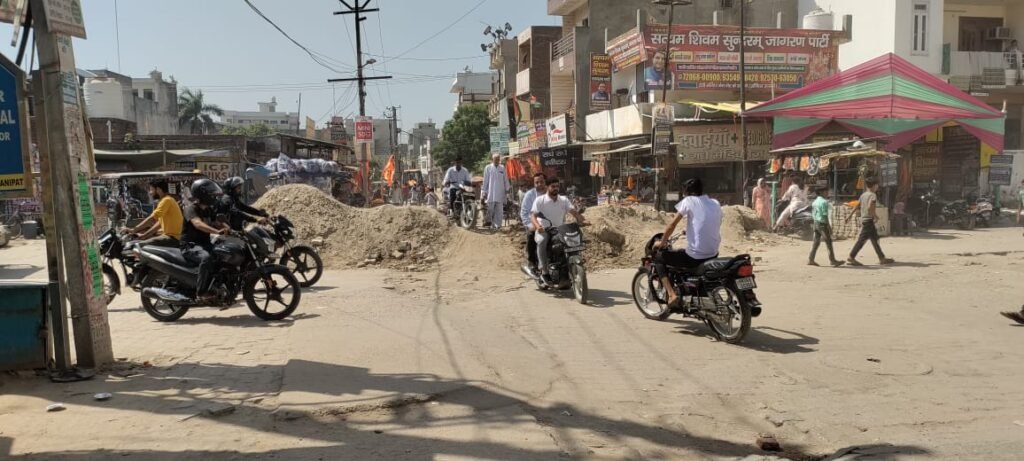 Panipat : नवरात्रि उत्सव में 12 दिन शेष, देवी मंदिर पहुंचने वाले श्रद्धालुओं को झेलनी पड़ सकती हैं परेशानियां 4 cc1993f1 6e6d 4e28 966c 263e3a8da361