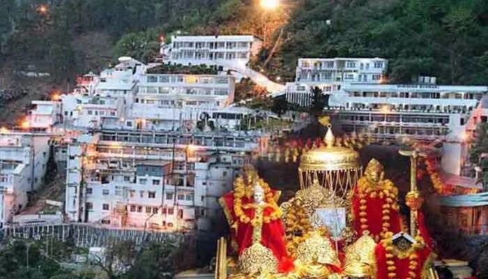 Maa Vaishno Devi : जगन्नाथ पुरी के बाद मां वैष्णों देवी के दर्शन करने के लिए सरकार ने रखीं शर्तें, सख्ती से करना होगा नियमों का पालन 2 माता