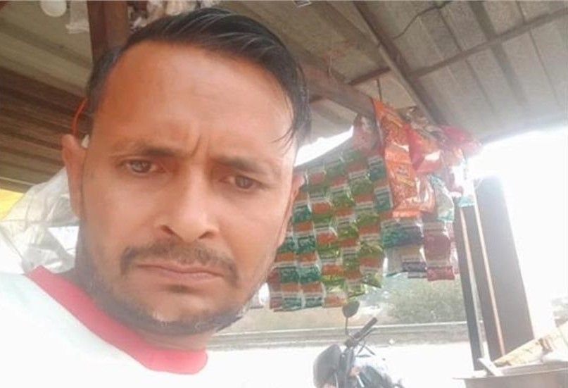 Tea seller murdered