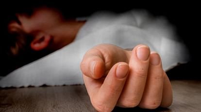 blood stained dead body 1673088260 2