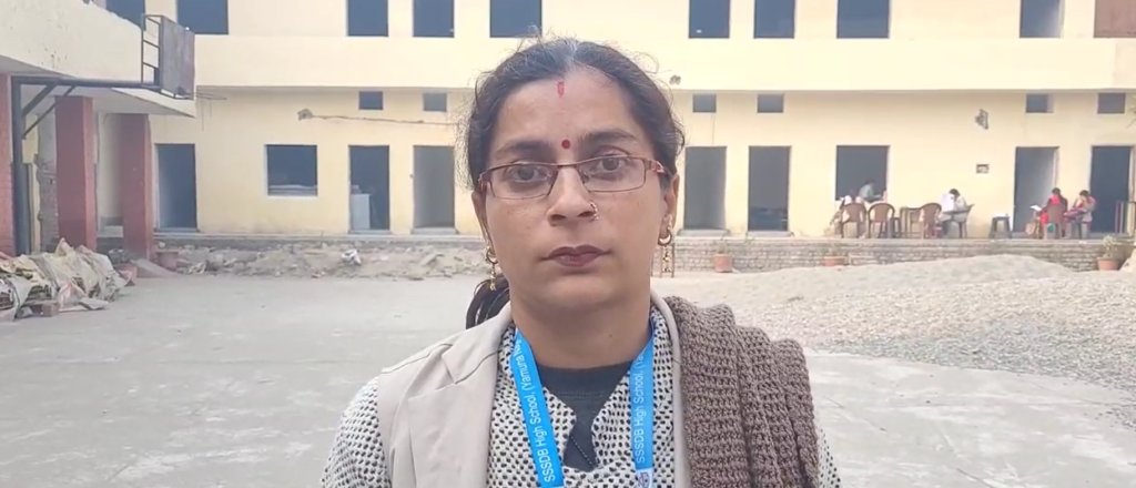 Yamunanagar : हाथ में राखी बांधने पर छात्र की पिटाई, स्कूल प्रबंधन बोला- चांदी का पहन रखा था ब्रेसलेट, बहन ने किया विरोध तो उसे किया स्कूल से सस्पेंड 3 3 20