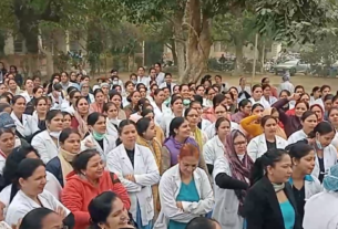 Rohtak Nursing Association protest