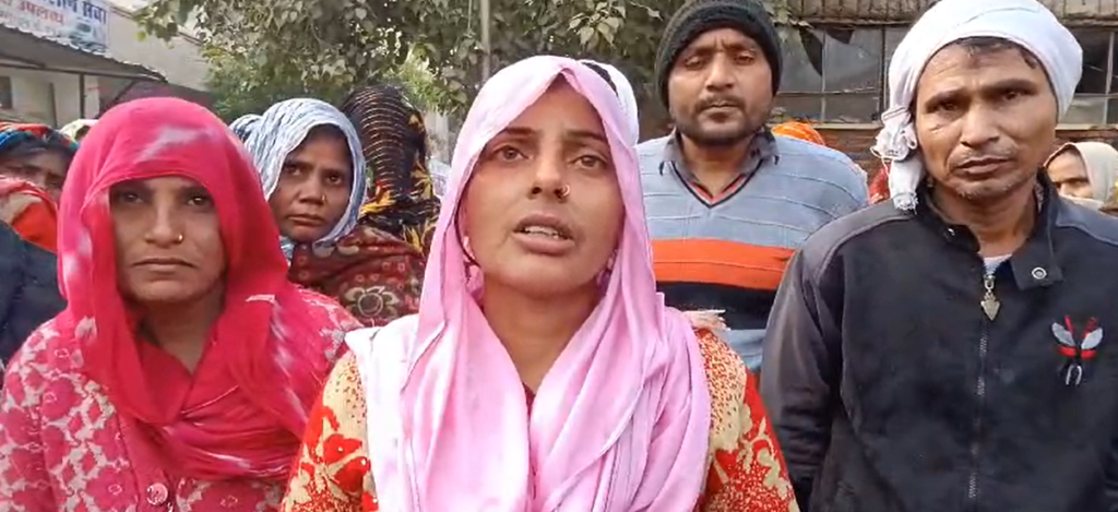 Palwal : दहेज की बलि चढ़ी एक और विवाहिता, ससुराल पक्ष पर फंदा लगाकर मारने का आरोप 2 Screenshot 1331 1