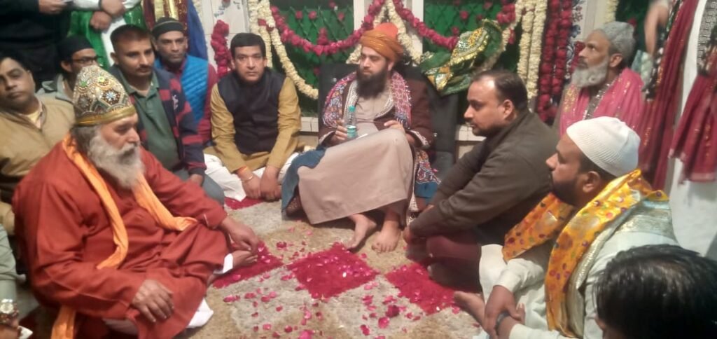 Panipat : अकीदतमंदों के साथ चादर मुबारक जुलूस पहुंचा दरगाह शाह विलायत, कव्वालों ने सुफीयाना कलामों से लोगों को झूमने पर किया मजबूर 4 a3d25c63 c721 4b48 baca f839f38feb02