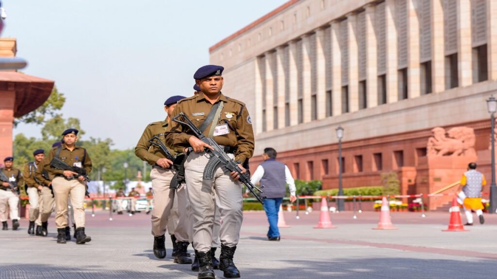 delhi police personnel in the parliament 1702692826