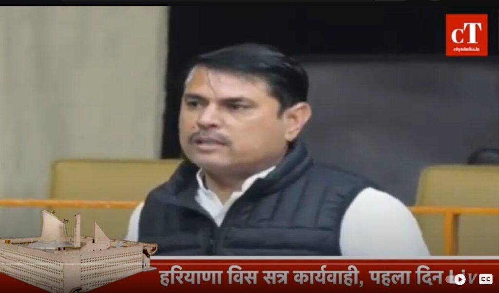 Haryana Assembly : सदन में फिर उठा sexual harassment मुद्दा, Abhay Chautala का आरोप मंत्री Sandeep Singh का बचाव कर रही सरकार, Anil Vij ने कोर्ट के पाले में डाली गेंद 12 इंदुराज 1