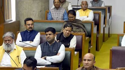 Haryana Assembly : सदन में फिर उठा sexual harassment मुद्दा, Abhay Chautala का आरोप मंत्री Sandeep Singh का बचाव कर रही सरकार, Anil Vij ने कोर्ट के पाले में डाली गेंद 13 सत्र दुष्यंत 2