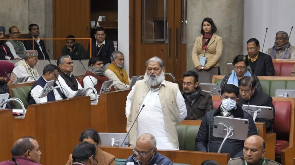 Haryana Assembly : सदन में फिर उठा sexual harassment मुद्दा, Abhay Chautala का आरोप मंत्री Sandeep Singh का बचाव कर रही सरकार, Anil Vij ने कोर्ट के पाले में डाली गेंद 4 सेशन 2
