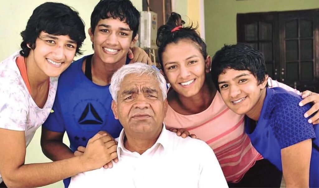 BJP नेता एवं दंगल गर्ल Babita Phogat ने रामलला प्राण प्रतिष्ठा कार्यक्रम को लेकर Congress पर किया आक्रमण, मंदिरों में टीका लगवाना चुनावी प्रोपेगैंडा 5 1674118986