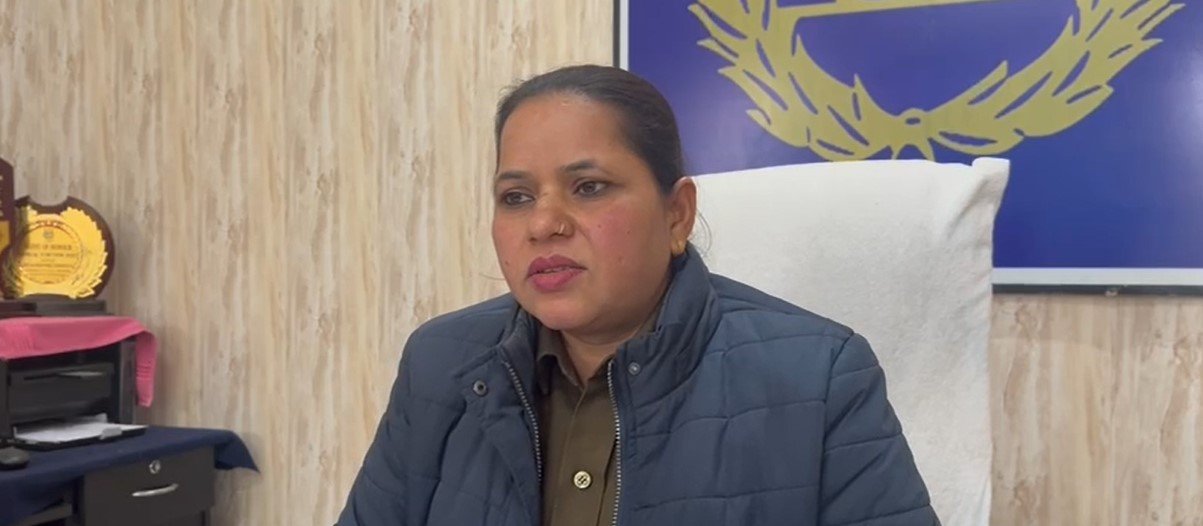 operator of CSE Center wants to embezzle the money received as compensation to the victims of the poisonous liquor scandal
