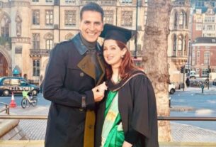 Akshay became emotional after Twinkle Khanna's graduation