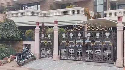 ED ने Gurpreet Sabharwal को किया गिरफ्तार, Raid में 35 करोड़ के घोटाले से उठा पर्दा, कई ठिकानों से 2.12 करोड़ बरामद 4 इडी पंचकूला