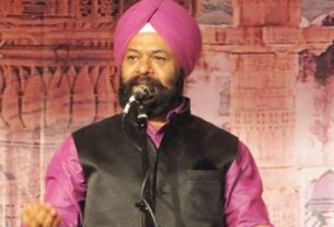 Humorous satire poet Sardar Manjeet Singh,