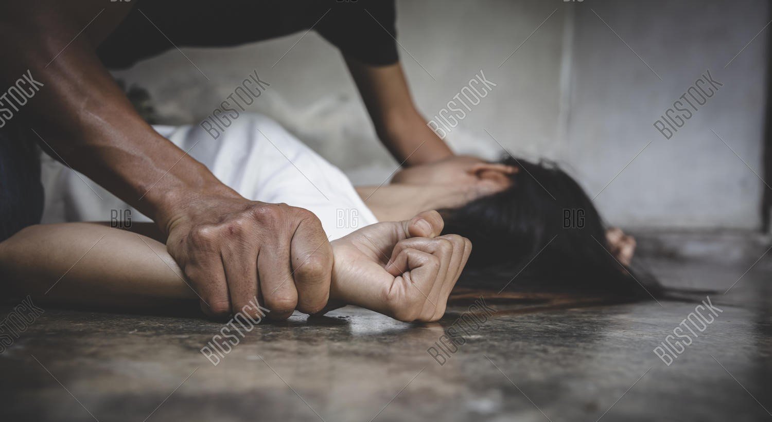 Neighboring tenant raped a 14 year old girl