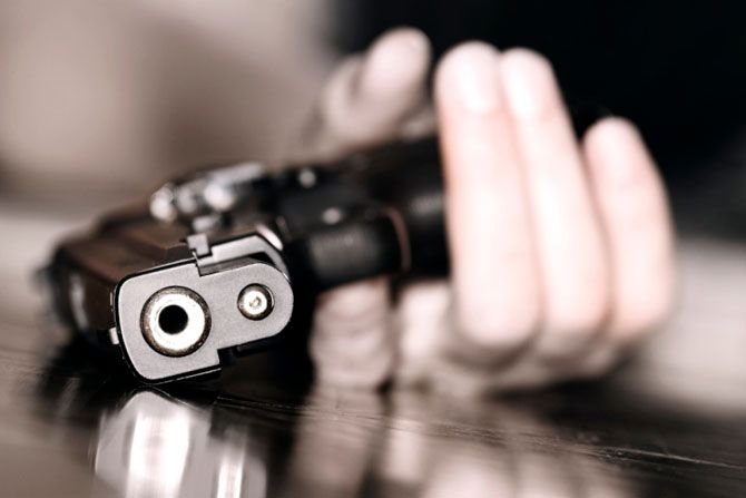 Mentally disturbed 9th class student shoots himself