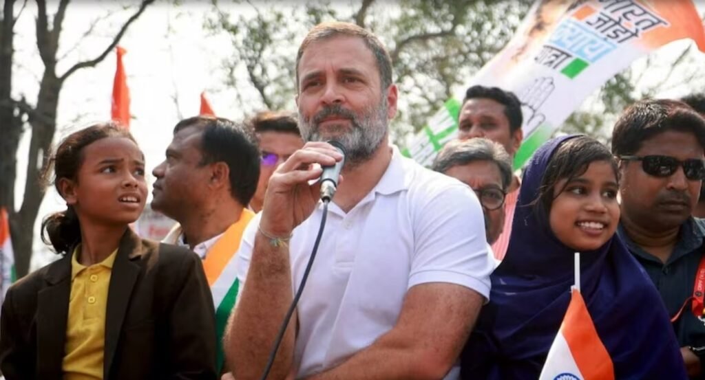 Varanasi पहुंची भारत जोड़ो न्याय यात्रा, Rahul Gandhi ने 12 KM पैदल यात्रा कर किए Vishwanath मंदिर में दर्शन, BHU के 25 प्रोफेसरों व छात्रों से की मुलाकात 4 Screenshot 2180