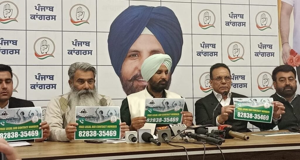 Kisan Andolan 2 Live : शंभू बॉर्डर पर किसानों ने बैरिकेड को जबरन हटाया, वाटर कैनन का प्रयोग, कई प्रदर्शनकारी हिरासत में, पुलिस ने रबड़ की गोलियां चलाई, कुंडली-सिंघु बॉर्डर पर वाहनों की एंट्री बंद 9 पंजाब कांग्रेस. 1 1