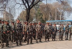 Blockade on roads leading to Punjab in Fatehabad