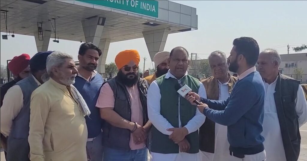 Kisan Andolan 2 Live : शंभू बॉर्डर पर किसान और जीआरपी सब इंस्पेक्टर की मौत, दोनों प्रदर्शन में आंसू गैस के गोले से हुए थे घायल, हरियाणा में टोल फ्री 10 यमुनानगर टोल 1