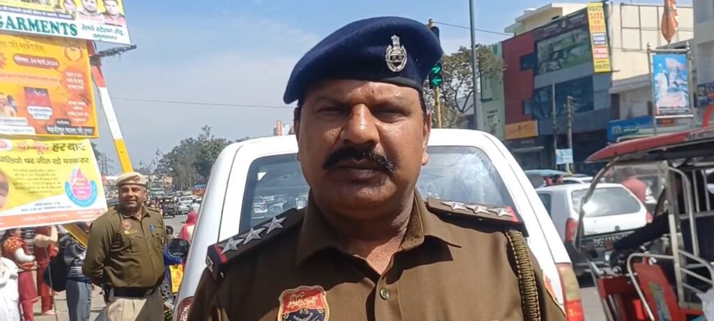 Yamunanagar में Traffic नियमों को तोड़ना वाहन चालकों को पड़ेगा मंहगा, Police हुई सख्त, पटाखे वाली Bullet का काटा मोटा चालान 3 3 3