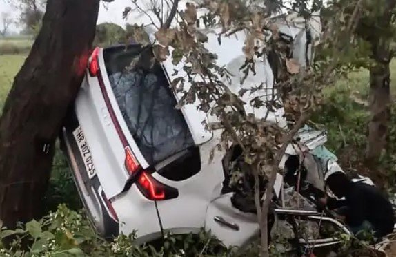 Palwal में नील गाय को बचाने के चक्कर में गई 3 युवकों की जान, 1 की हालत गंभीर 4 Screenshot 1879