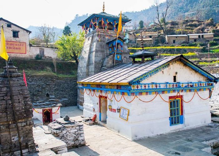 Lord Shiva-Parvati के विवाह का स्थल Triyugi Narayan Temple, Today भी जल रही ज्योति की लौ 9 Triyugi Narayan Temple -8