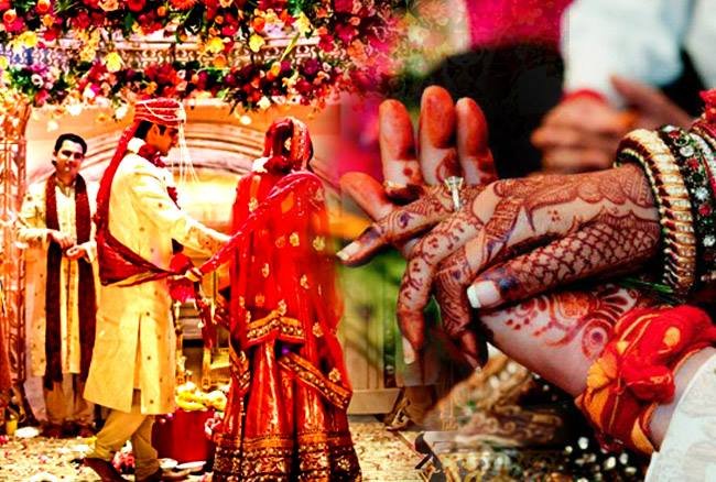 Narnaul : मामा ने शादी से पहले घोड़ी पर बैठाकर निकाला भांजी का बनवारा, Boys-Girls के भेदभाव को कम करने का प्रयास 2 Uncle made niece sit on mare before marriage - 2