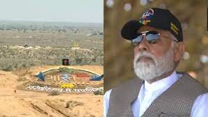 Jaisalmer में पीएम मोदी का सरकारों पर Attack, Bharat Shakti युद्धाभ्यास में तीनों सेनाओं ने दिखाई Field Firing Range में ताकत, Tejas ने नष्ट किए Tank 2 PM Modi's attack on governments in Jaisalmer -2