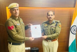 Inspector General of Police Karnal Mandal honored