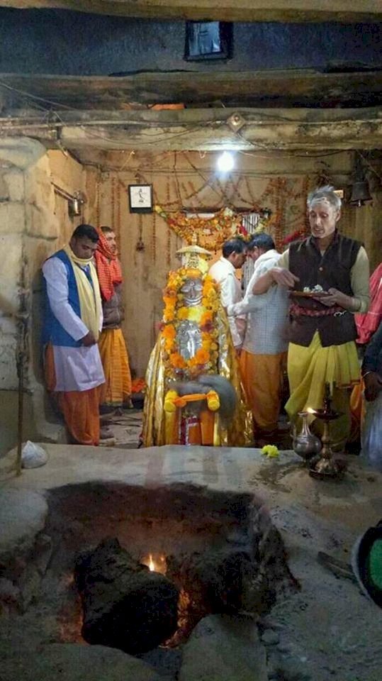 Lord Shiva-Parvati के विवाह का स्थल Triyugi Narayan Temple, Today भी जल रही ज्योति की लौ 7 Triyugi Narayan Temple -6