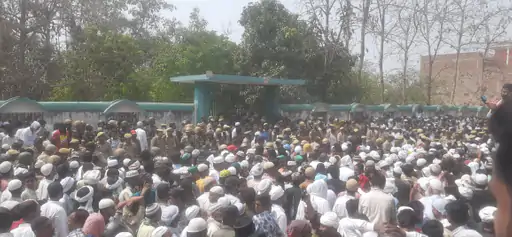 Mukhtar Ansari buried in Kalibagh cemetery of Ghazipur - 4