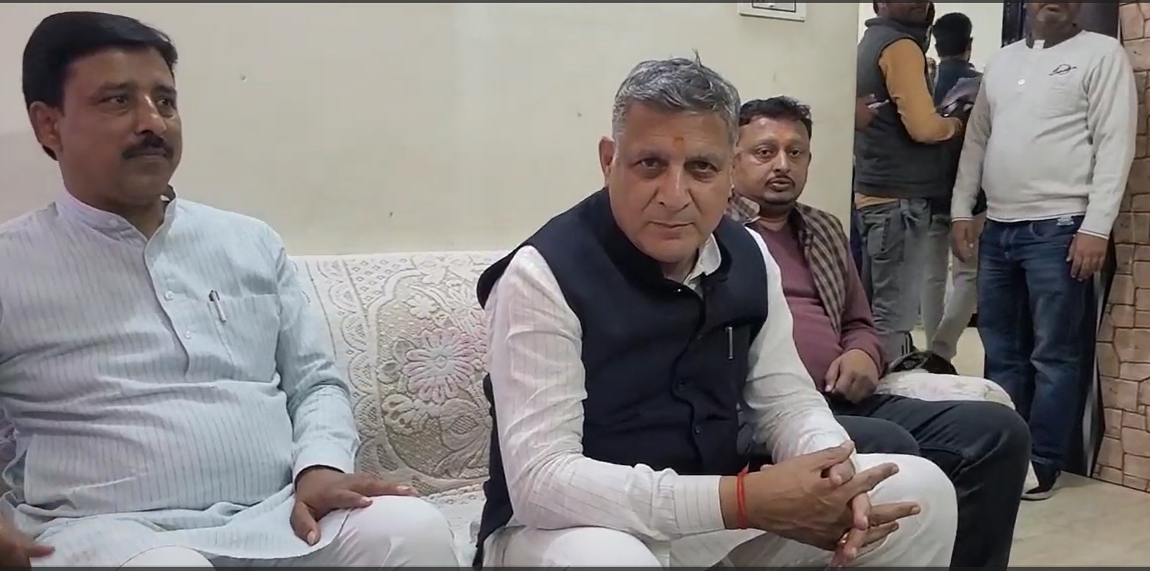 Cabinet Minister Kanwarpal Gurjar's taunt