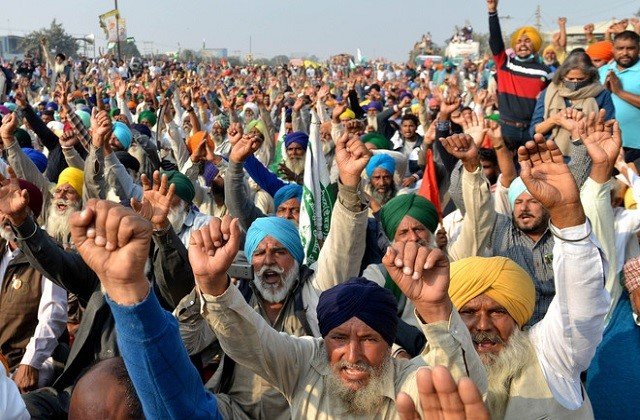 Kisan Andolan 2 : पंजाब से हरियाणा तक आज 60 जगह होगा ट्रेनों का चक्का जाम, Sarwan Pandher बोलें सरकार को अब पता लगेगा किसका है आंदोलन, Police के साथ RPF भी अलर्ट 6 कूच 14 1