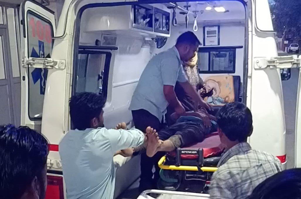 Man beaten with sticks and bricks in Hisar