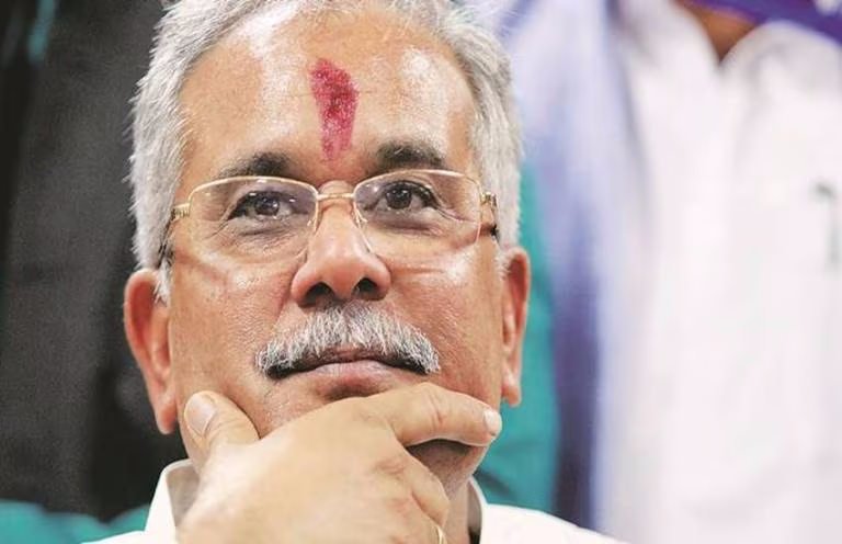 Madhav App Scam : लोकसभा चुनाव से पहले छत्तीसगढ़ के पूर्व CM Bhupesh Baghel पर संकट के बादल, Mahadev App Satta मामले में मुकदमा दर्ज 2 भूपेश 2