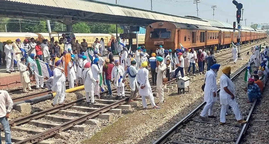 Farmers' rail stop movement today
