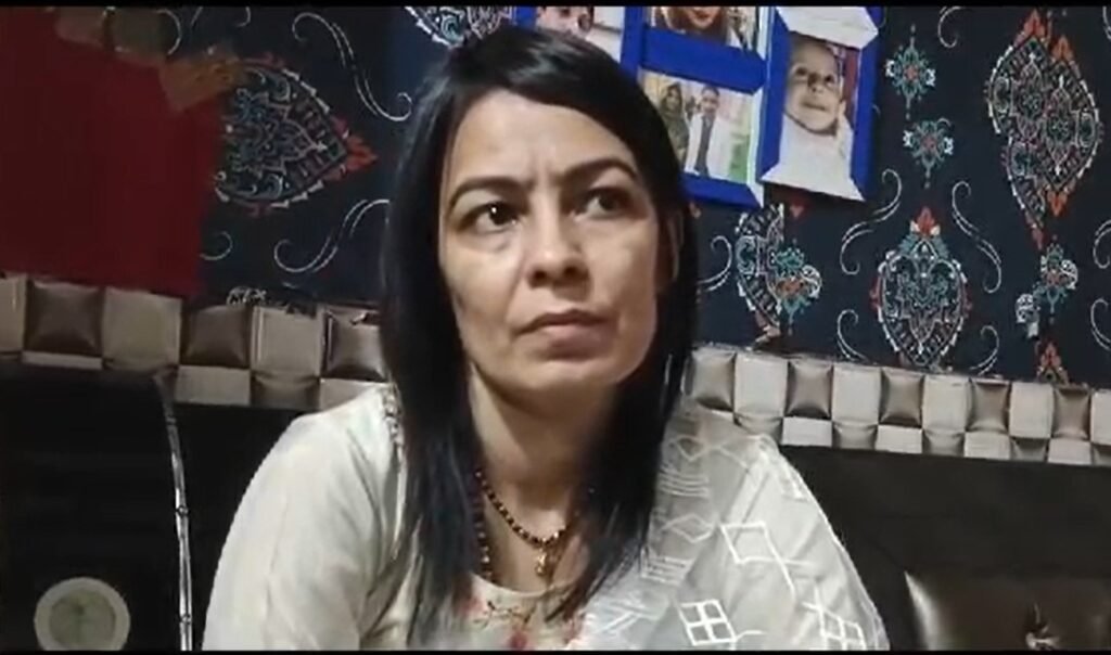 Lady Don Anuradha के खुलासे : Gangster Kala Jathedi से पहले ही मंदिर में कर चुके हैं शादी, मां के सपने को पूरा करने के लिए अब परंपरागत तरीके से होगा विवाह 8 लेडी डॉन 5