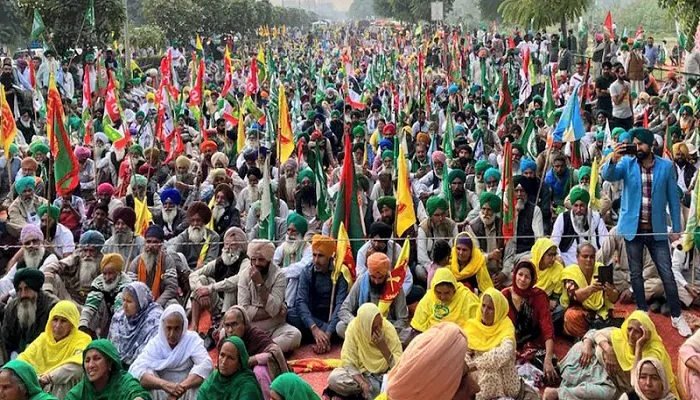 Kisan Andolan 2 : पंजाब से हरियाणा तक आज 60 जगह होगा ट्रेनों का चक्का जाम, Sarwan Pandher बोलें सरकार को अब पता लगेगा किसका है आंदोलन, Police के साथ RPF भी अलर्ट 5 शंभू
