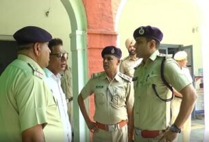 Police took strict action against those blocking National Highway