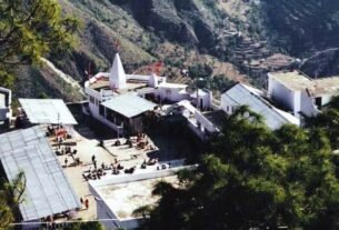 Shivkhodi present on Shivalik mountain