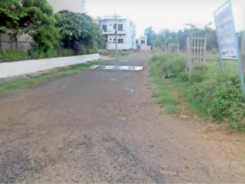 Panipat के सैक्टरों की मूलभूत सुविधाओं को छीनने में जुटा Huda, 16 सैक्टरों में सीवर, सड़कों, Street Lights सहित सफाई का नहीं लगा कोई Tender 7 Engaged in snatching the basic facilities of the sectors - 6