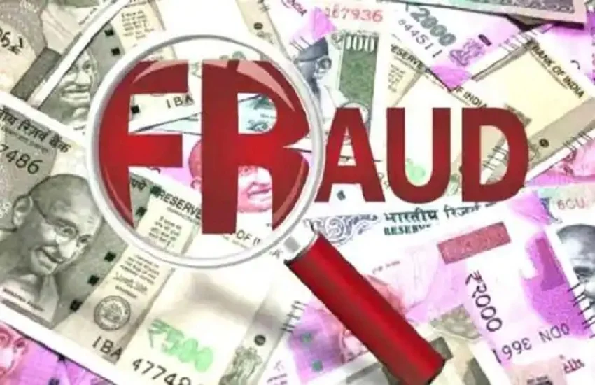 extorted Rs 10 lakh from a bank manager - 2