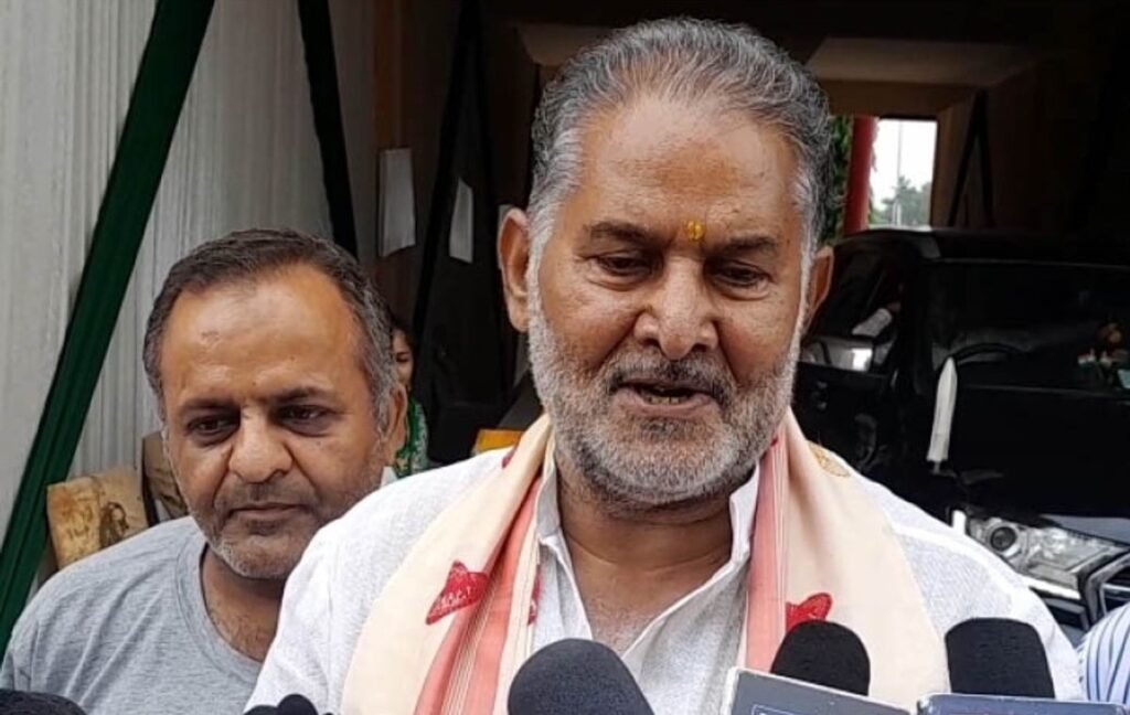 Lok Sabha Elections 2024 : हरियाणा में भाजपा नेता ने बदला CM, पूर्व मंत्री Ram Bilas Sharma का खुलकर सामने आने लगा तनाव, अब फिसलती नजर आई जुबान 2 रामबिलास 1