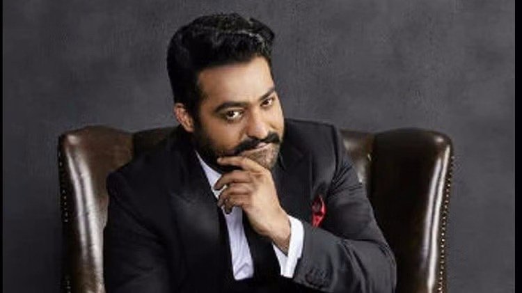 Junior NTR Birthday : 100 करोड़ी वेडिंग, 18 करोड़ का मंडप, राजा जैसी जिंदगी जीता है एक्टर 2 2 4