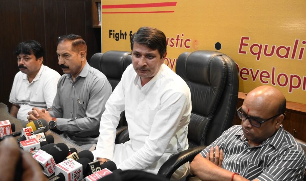 Surendra Ahlawat - 4